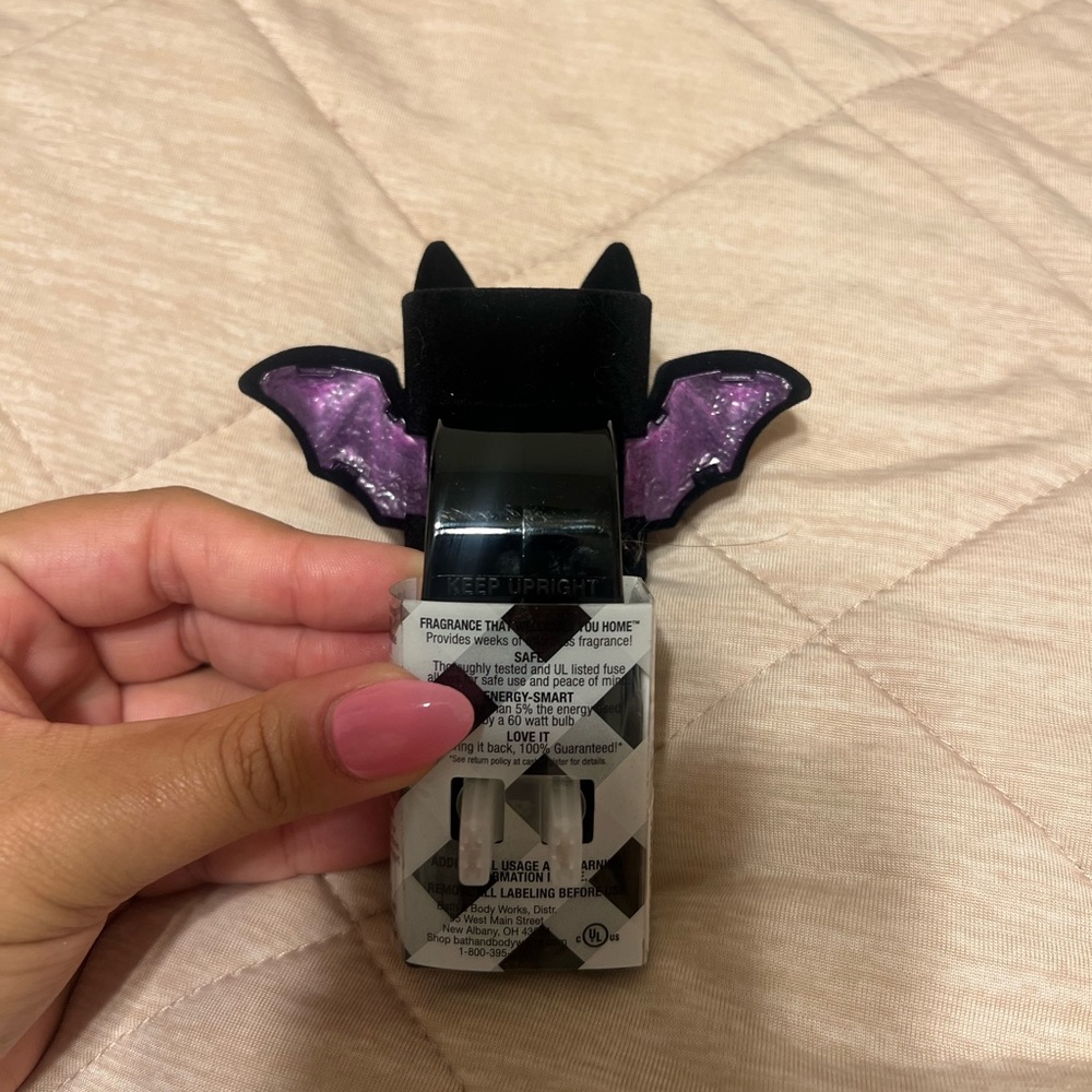 Wall Plug Ins - Picture 5 of 8